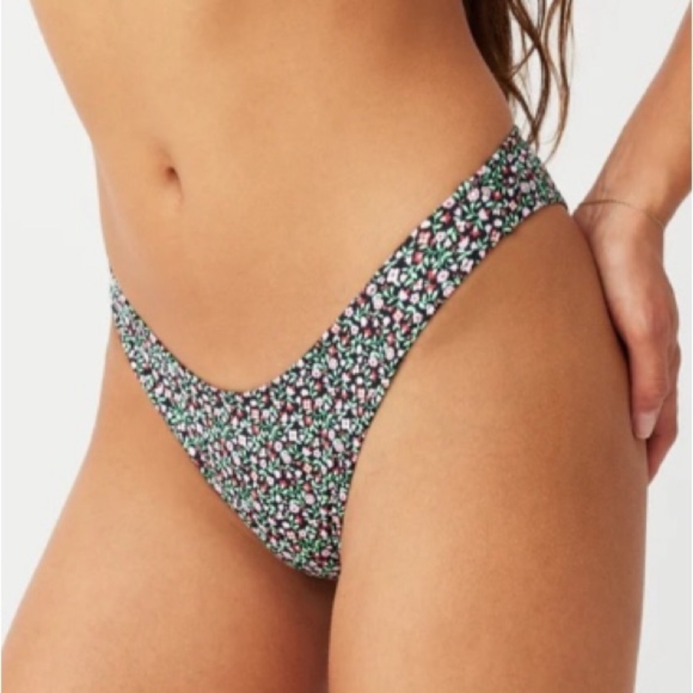 New! Frankies Bikinis Dove Classic Bikini Bottom in Summer Nights 31504